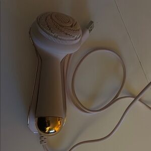 Pink Facial Cleansing Brush with USB